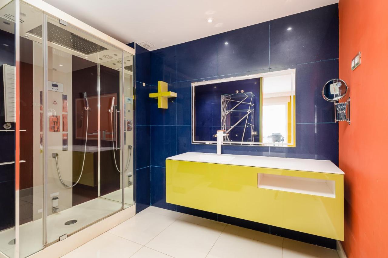 Puerto Banus, Edificio Tembo, 2 Bedroom Apartment, Parking And Pool Marbella Eksteriør bilde